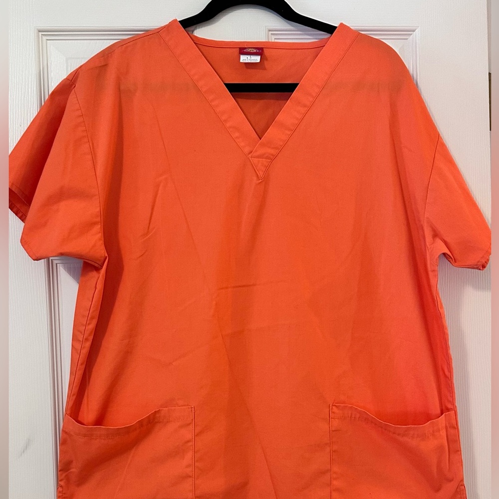 DICKIES SHORT SLEEVES UNISEX SCRUB TOP SZ LG